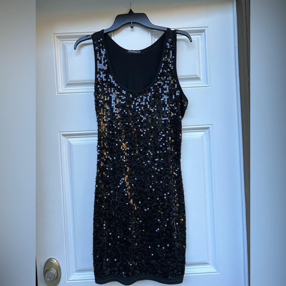 PARTY TIME SEQUIN MINI DRESS - BLACK